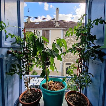 Chez Mamichou Appartement Moret-sur-Loing Buitenkant foto