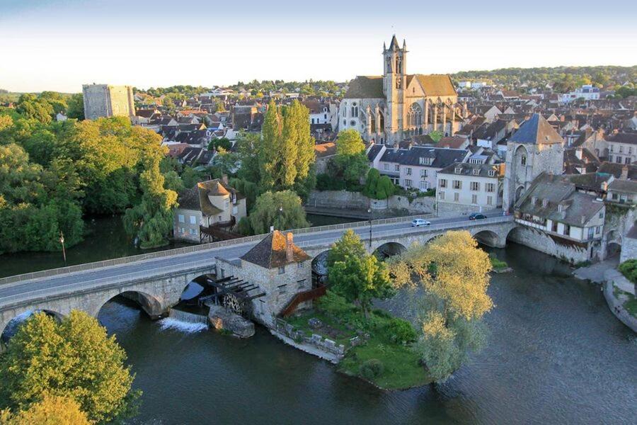 Chez Mamichou Appartement Moret-sur-Loing Buitenkant foto